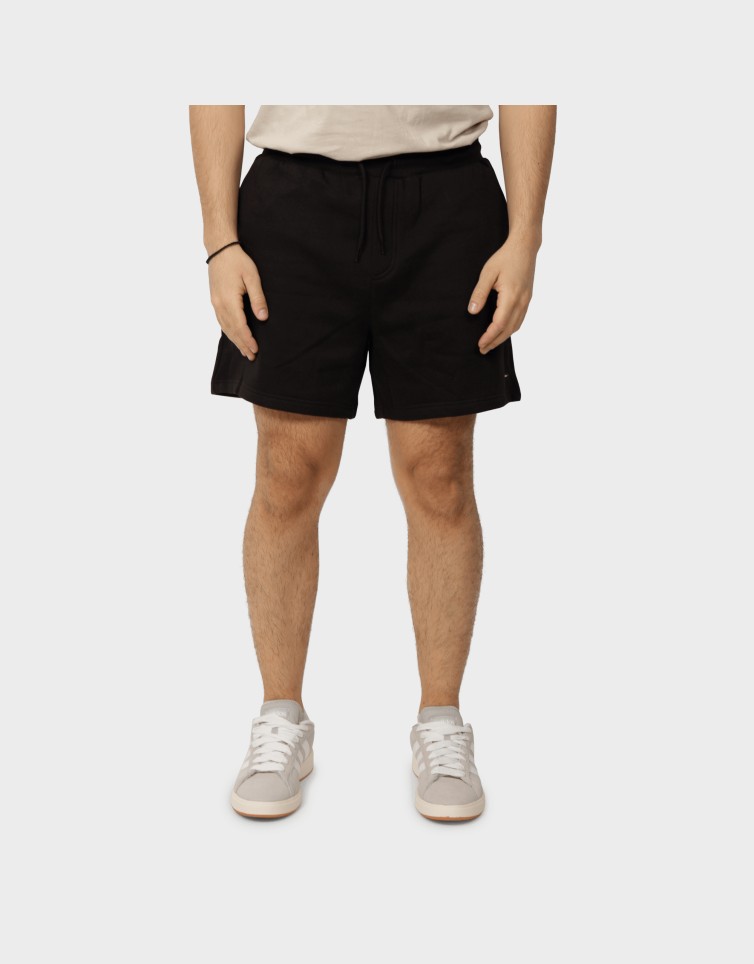 FLAG BEACH SHORT