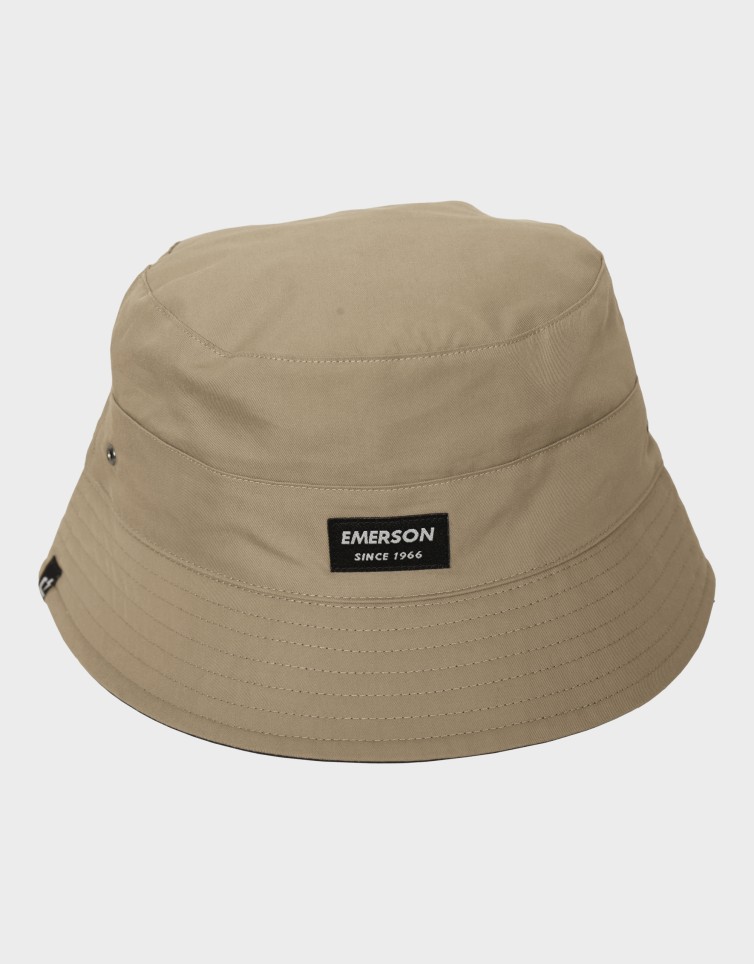 BUCKET HAT