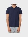 BASIC BUTTON TEE