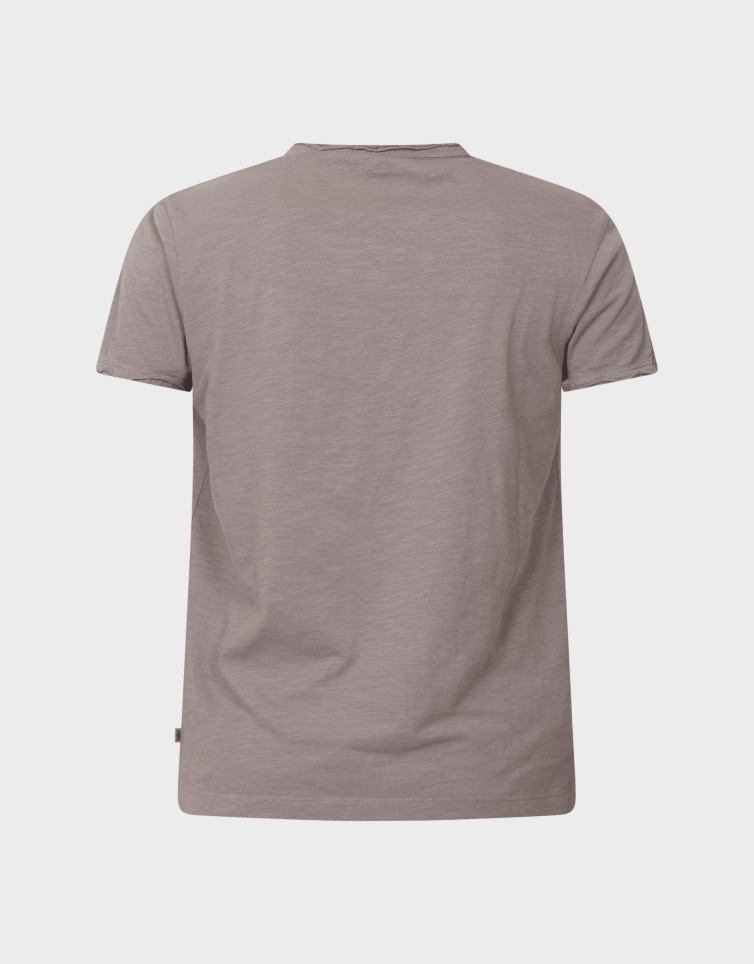 BASIC BUTTON TEE