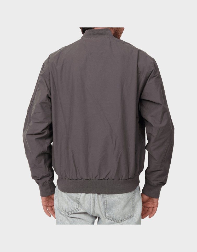 UTILITY BOMBER