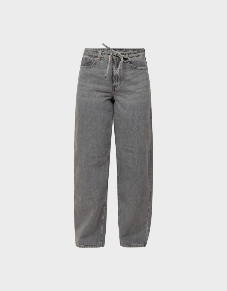 ESTELLE HR BARREL DENIM BELT JEANS