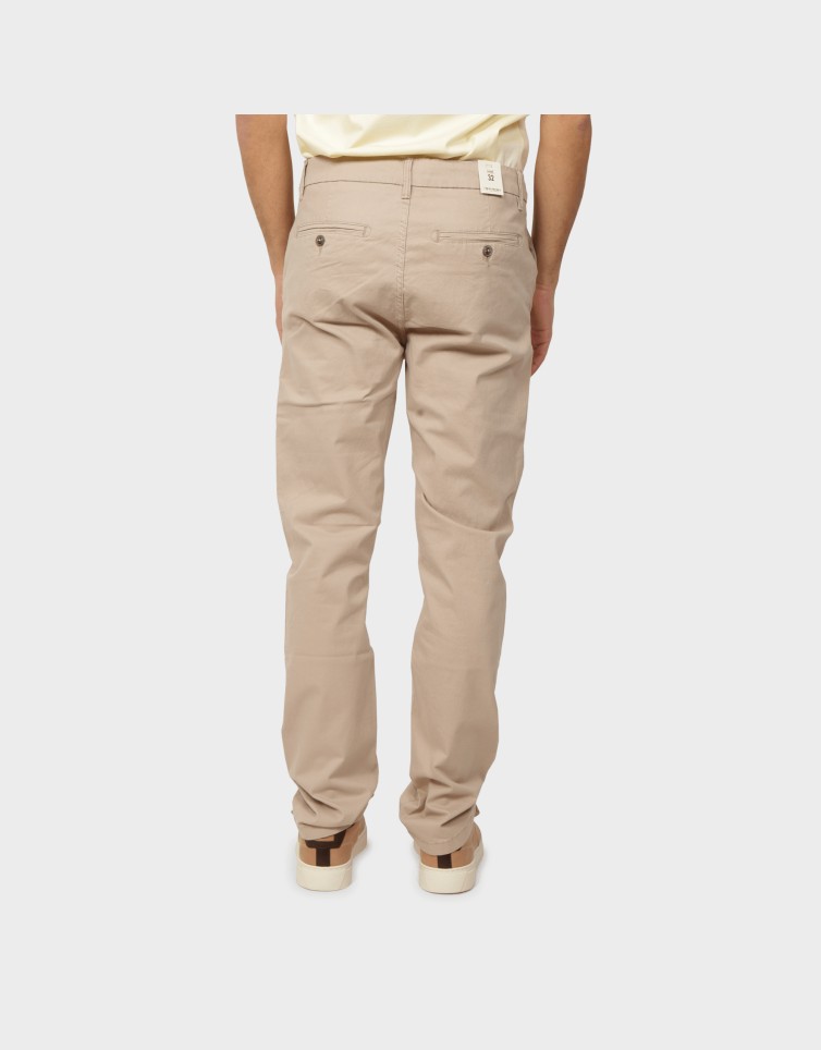 CHINO PANTS