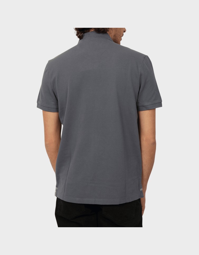 ESSENTIAL POLO