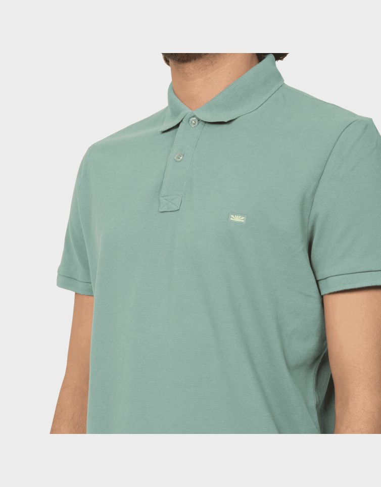 ESSENTIAL POLO