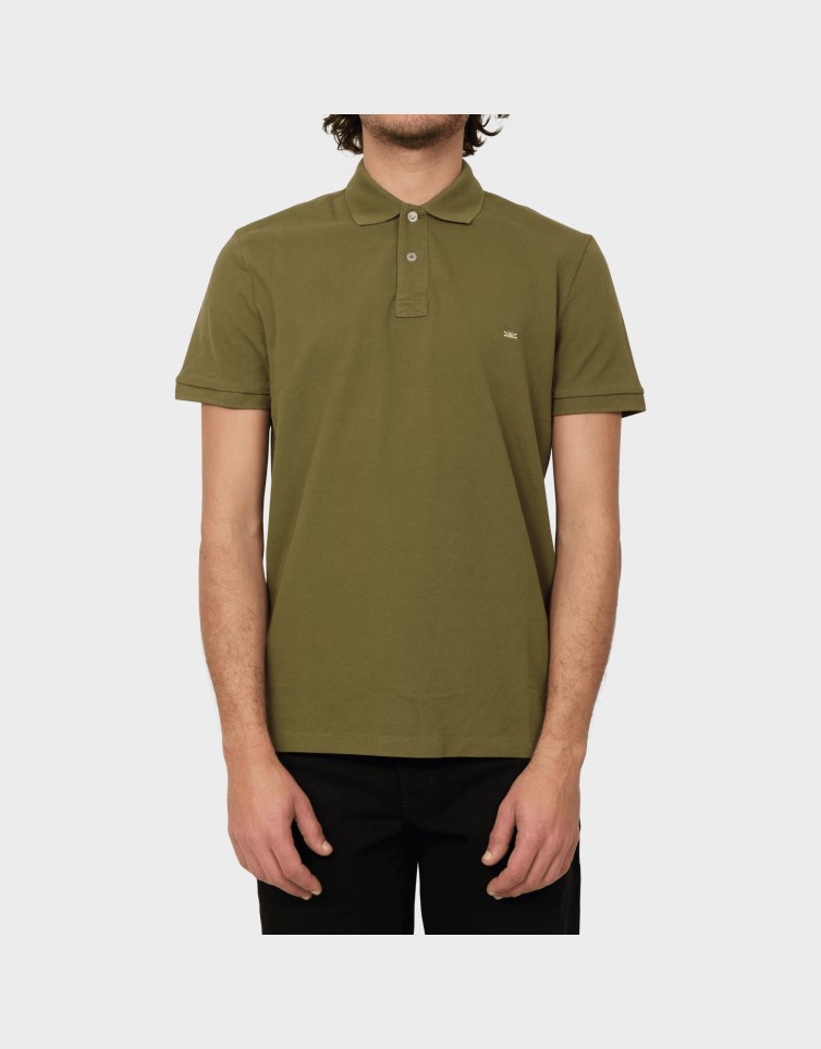 ESSENTIAL POLO