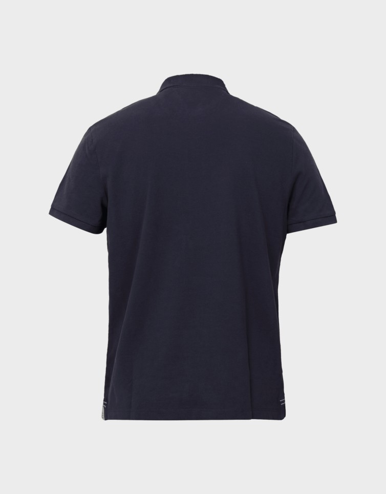 ESSENTIAL POLO