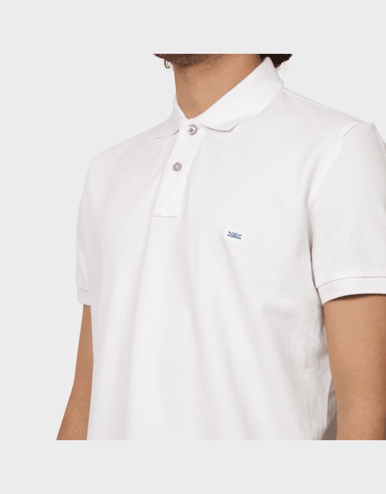 ESSENTIAL POLO