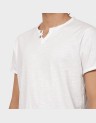 BASIC BUTTON TEE