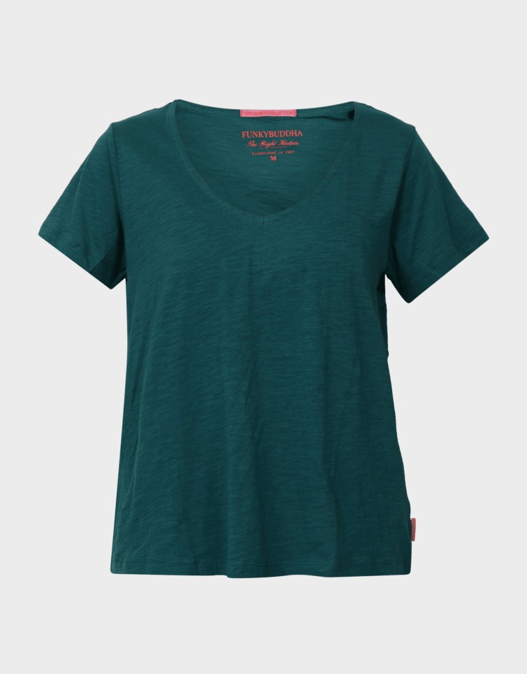 ESSENTIAL TEE