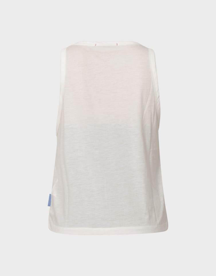 ESSENTIAL TEE
