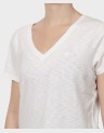 D1 STUDIOS SLUB EMB VEE TEE