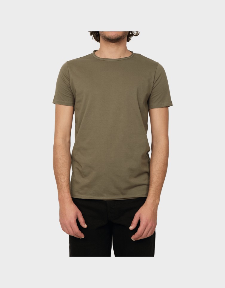 BASIC TEE
