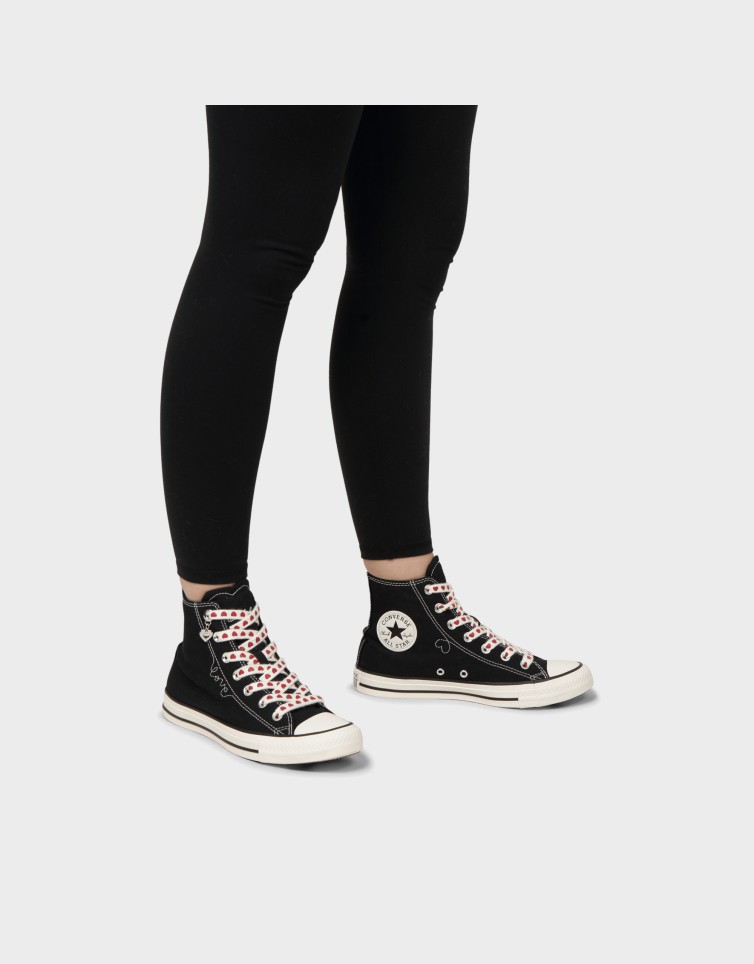 CHUCK TAYLOR ALL STAR