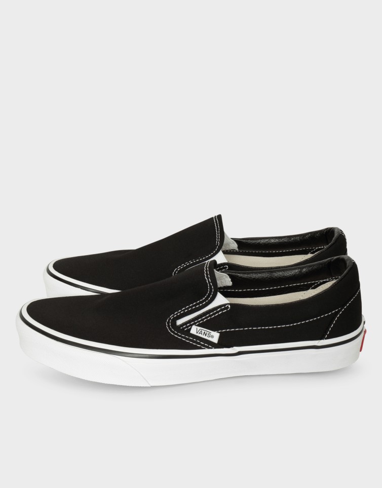 CLASSIC SLIP-ON