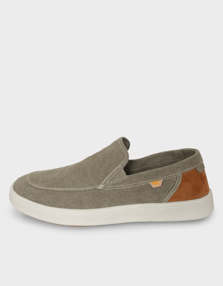 GROOVE SLIP-ON