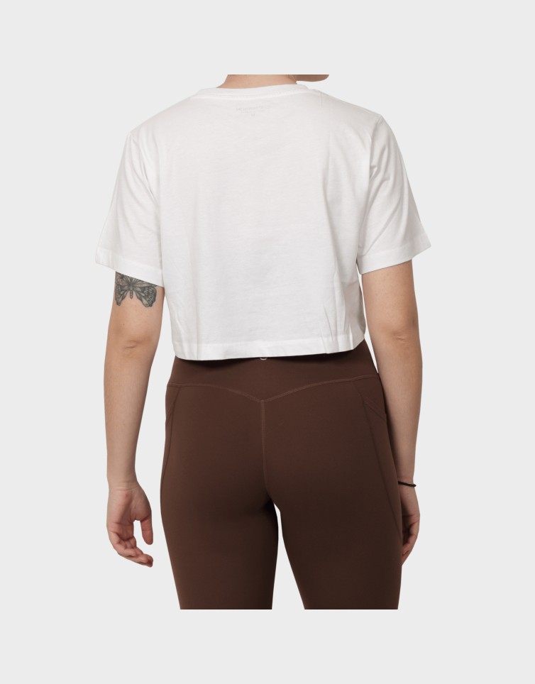 ESSENTIAL TEE