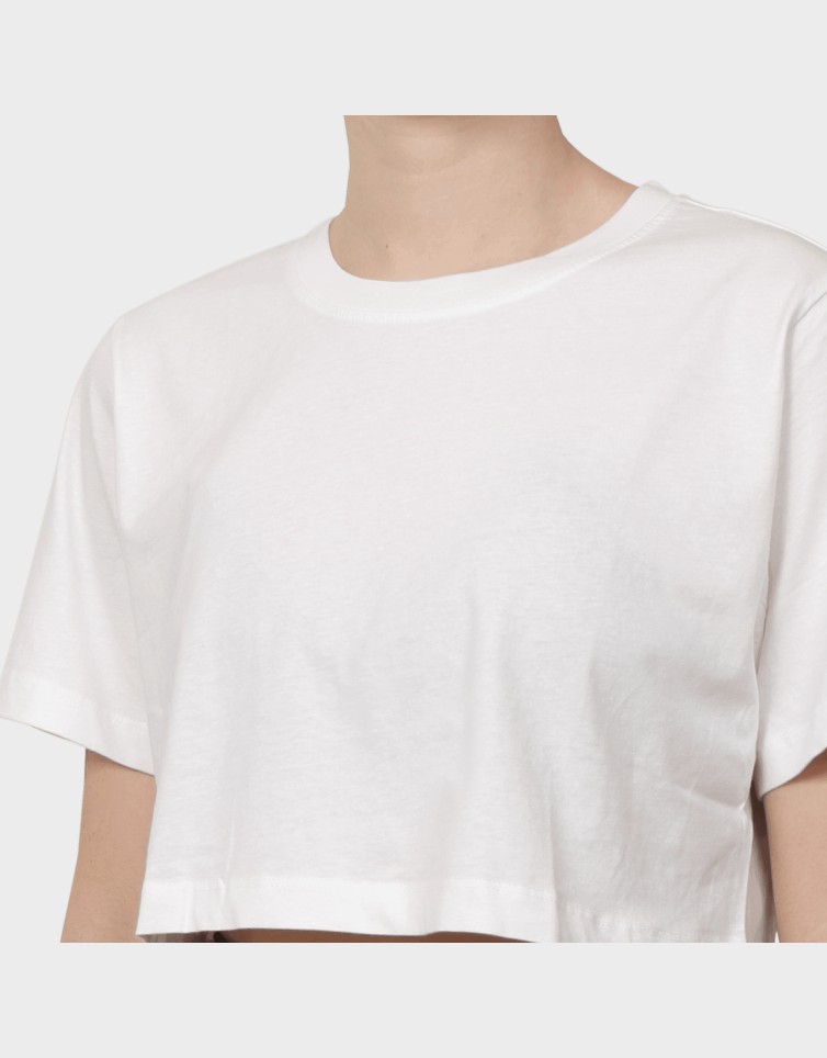 ESSENTIAL TEE