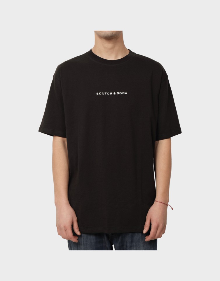 ESSENTIAL TEE