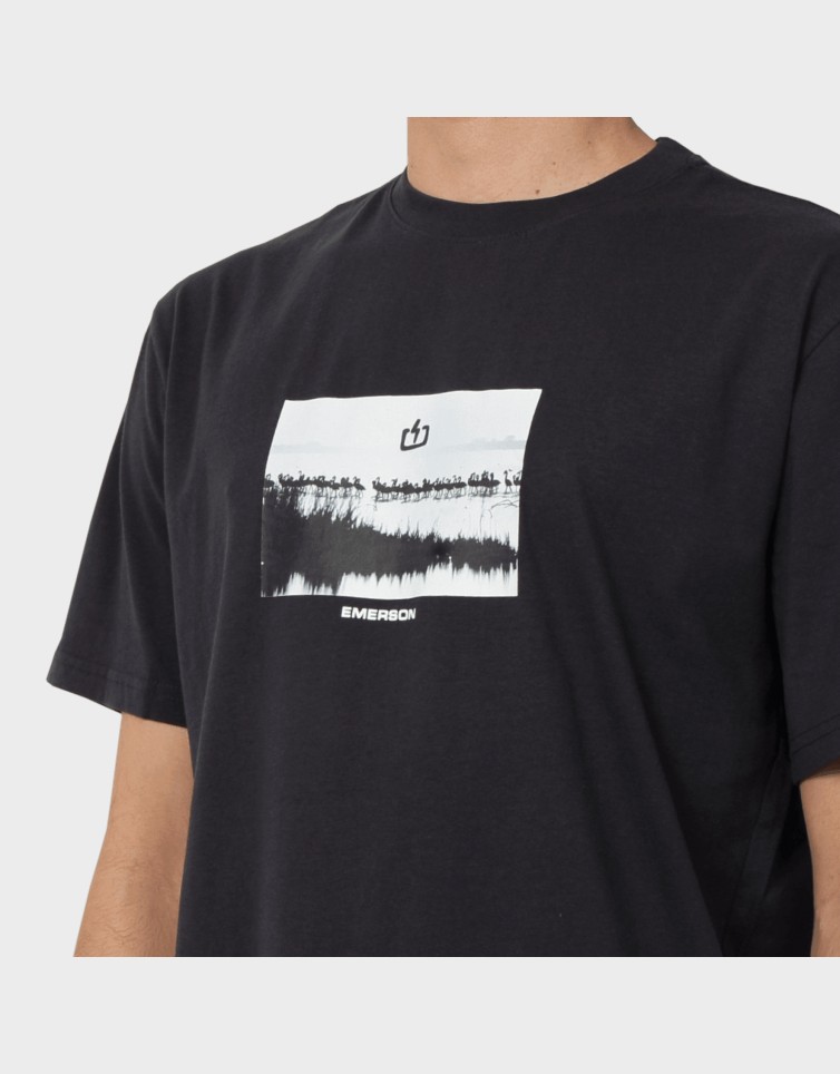 GRAPHIC S/S TEE