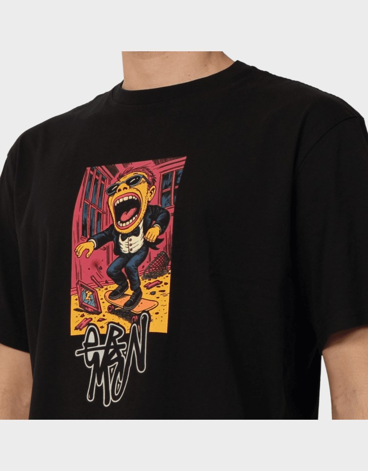 GRAPHIC PRINT TEE