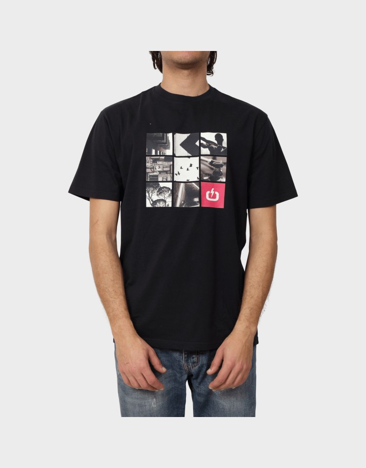 GRAPHIC TEE