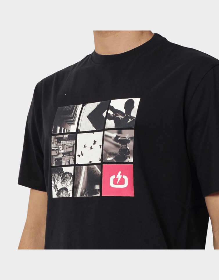 GRAPHIC TEE