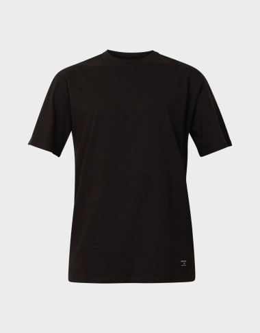 ESSENTIAL TEE