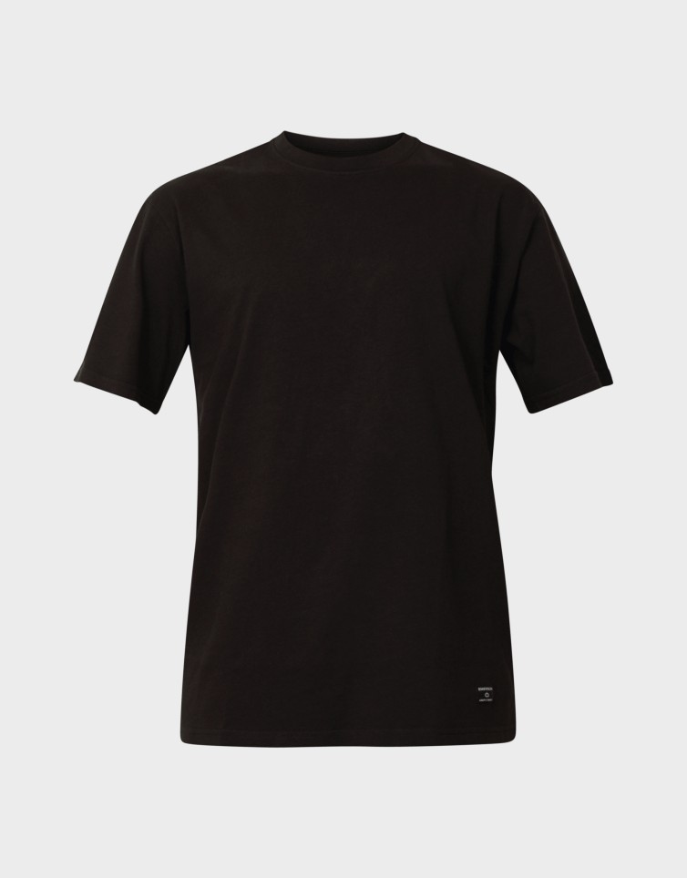 ESSENTIAL TEE