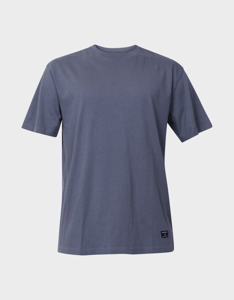 ESSENTIAL TEE