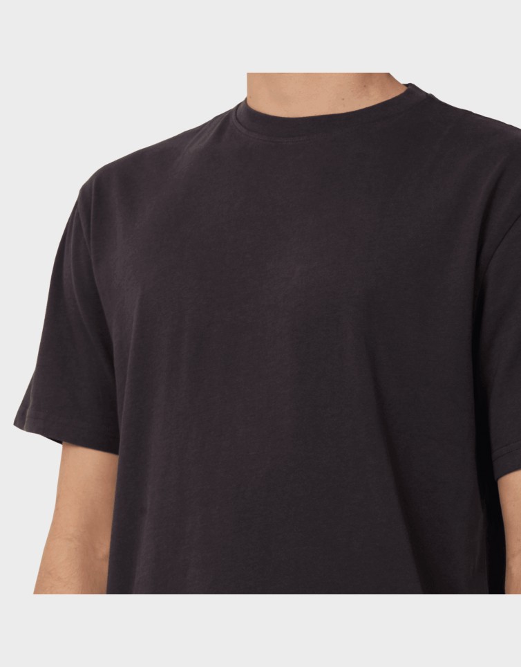 ESSENTIAL TEE