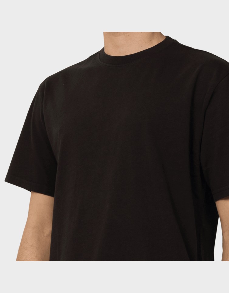 ESSENTIAL TEE