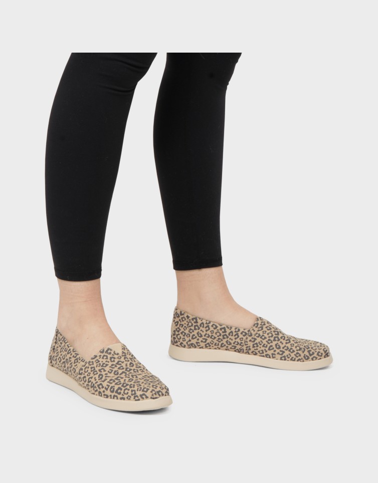 SMALL LEOPARD SPOTS