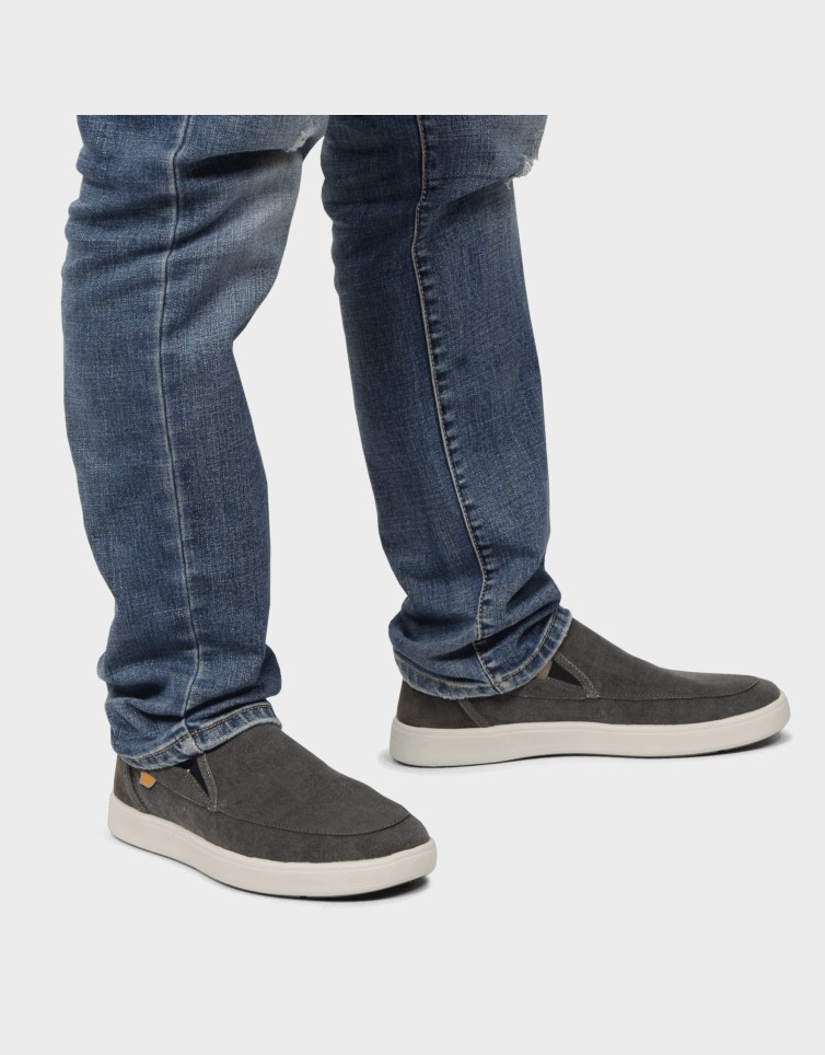 GROOVE SLIP-ON