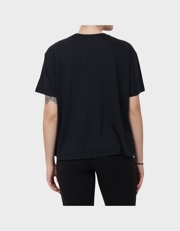 D2 STUD STUDIOS CREW TEE