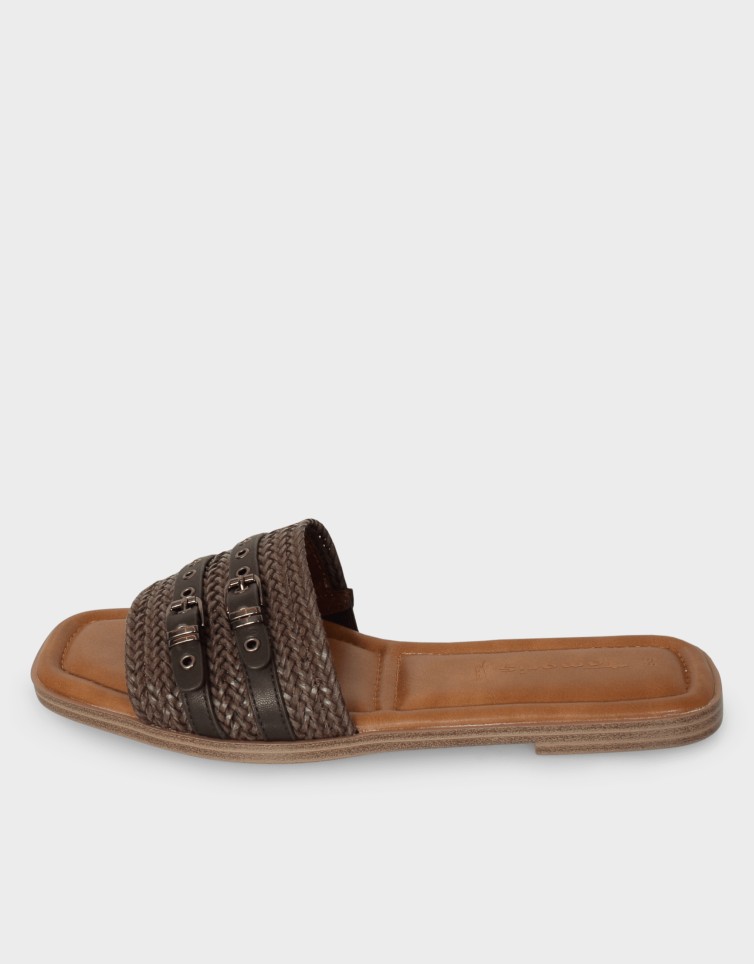 SLIDES