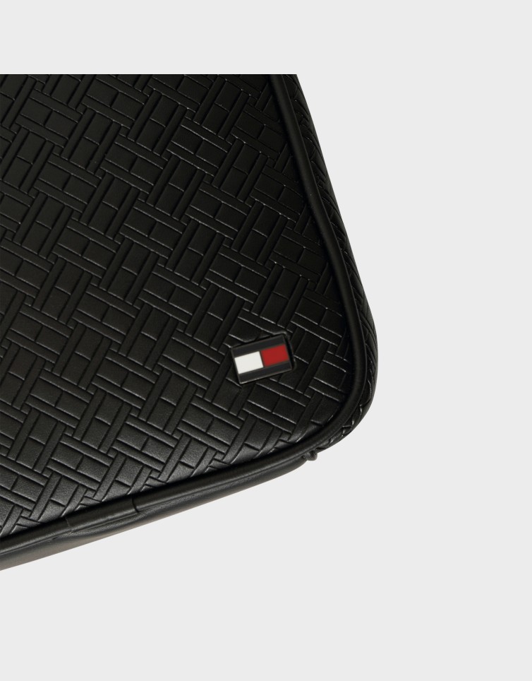 EMBOSSED FLAG MINI REPORTER