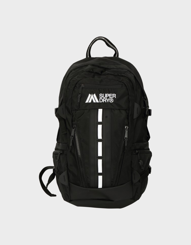 D1 OUTDOOR 32L BACKPACK