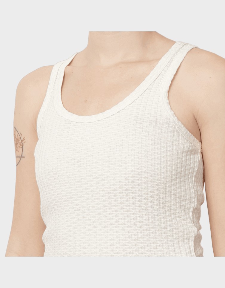 SLEEVELESS BASIC TOP