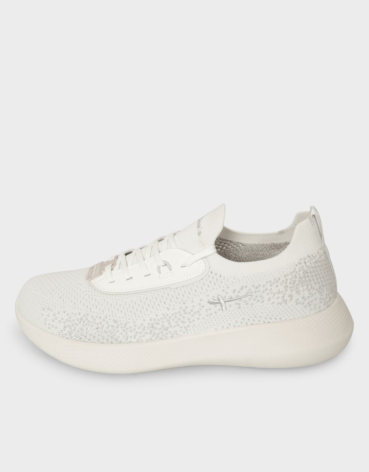 WOMEN LACE-UP