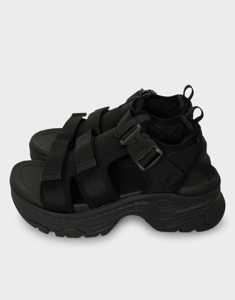 HURRICANE AMPSOLE GAILA