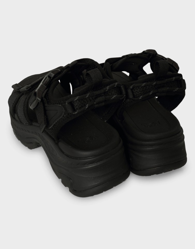 HURRICANE AMPSOLE GAILA