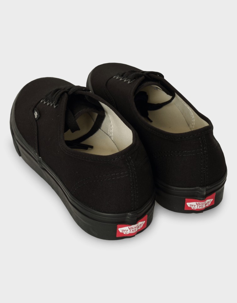 UA AUTHENTIC