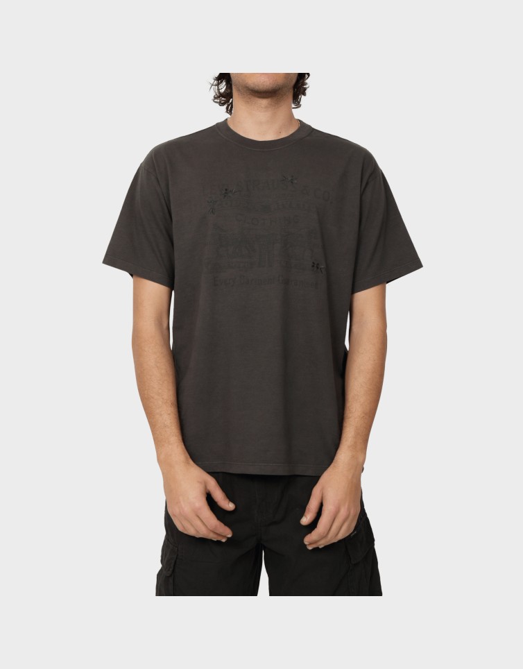 VINTAGE FIT GRAPHIC TEE