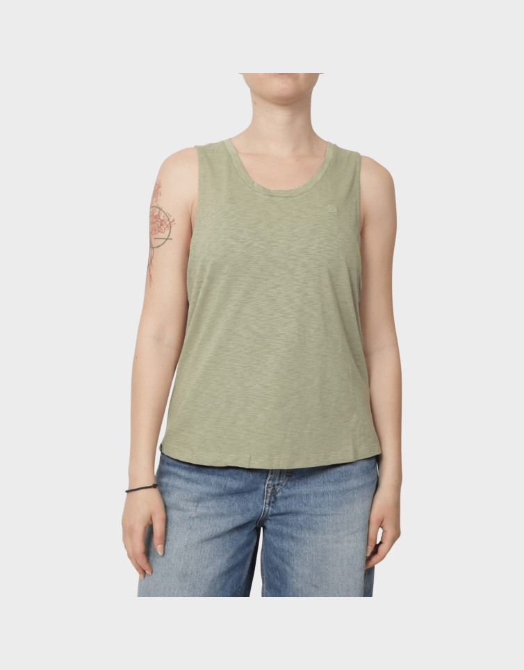 D2 STUD SCOOP NECK TANK