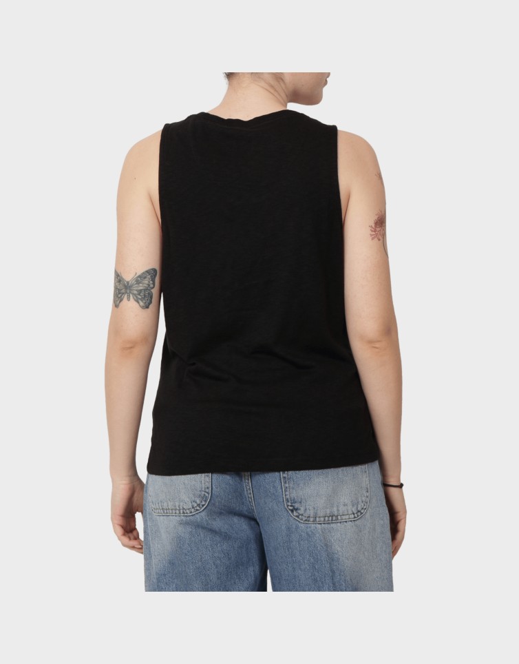 D2 STUD SCOOP NECK TANK
