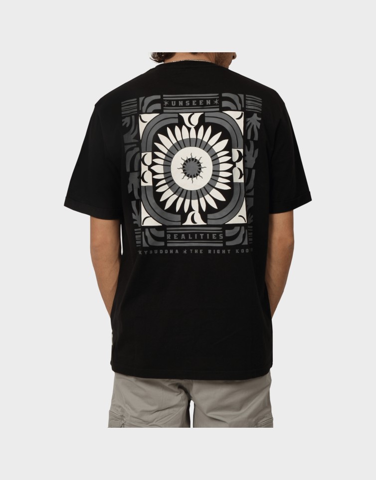REALITIES TEE