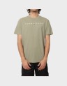 REG LINEAR LOGO TEE