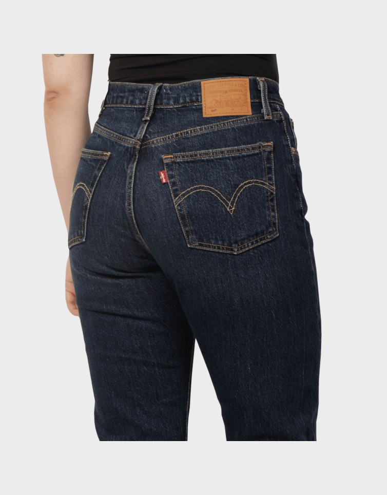501® CROP