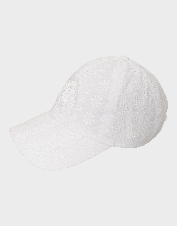 BRODERIE 9TWENTY